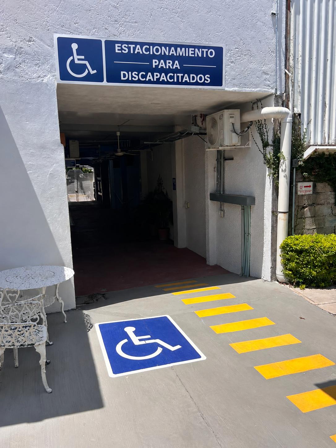 Estacionamiento para personas con discapacidad